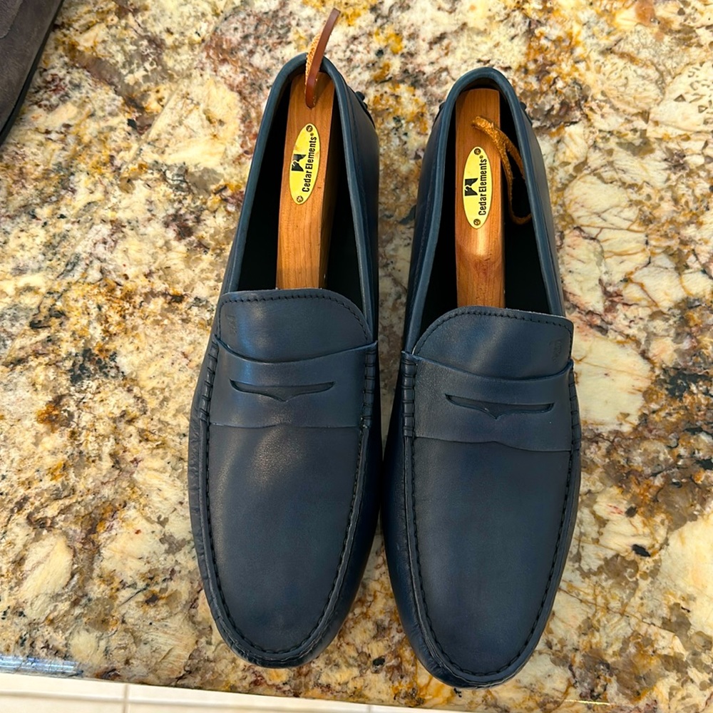Tods Brand New w/o Tags penny loafers navy blue size 10.5